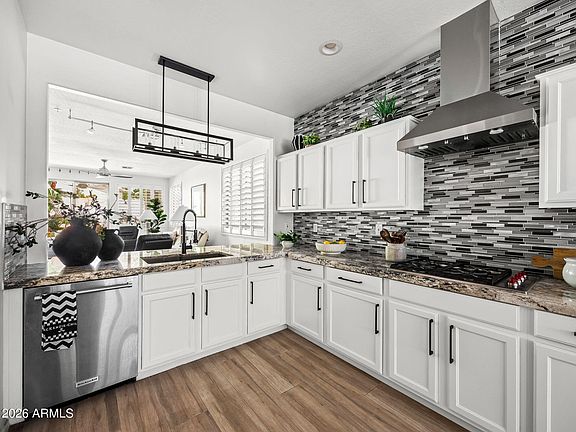 5th image of 7256 E DESERT VISTA Road