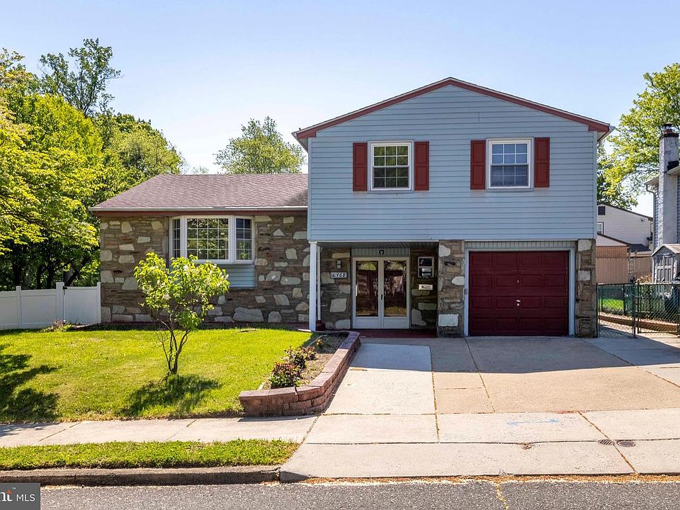 1st image of 468 Woodhaven Plz