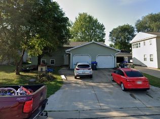 347 Stanley Ct #347, Neenah, WI 54956
