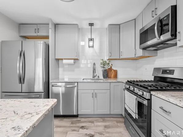 137 Florence Road #1A, Branford, CT 06405