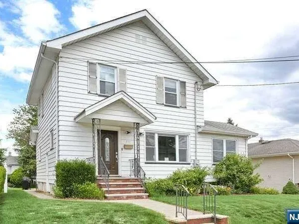 119 Hamilton Ave, Hasbrouck Heights, NJ 07604