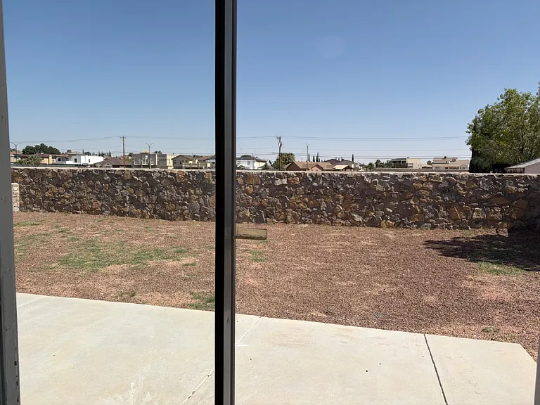 12577 Carlos Bombach Ave — Photo 23