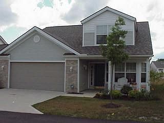 1st image of 2566 Edgebrook Xing