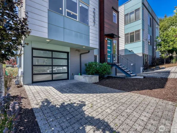 2337 W Plymouth Street, Seattle, WA 98199