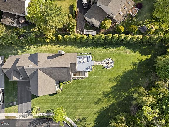 5th image of 217 Harvard Rd