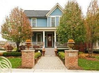 1717 S Bates St, Birmingham, MI 48009