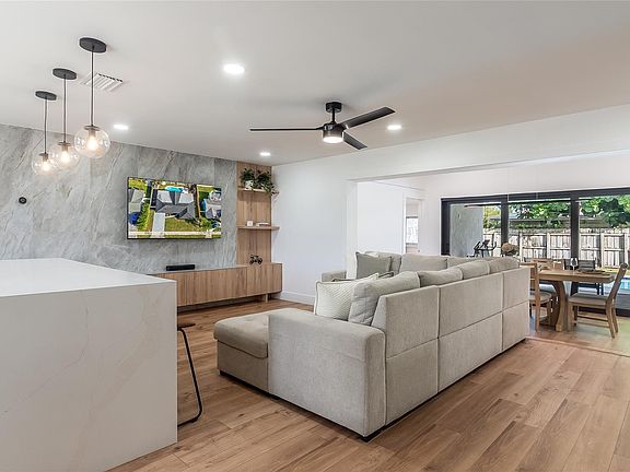 4th image of 1399 W Camino Real