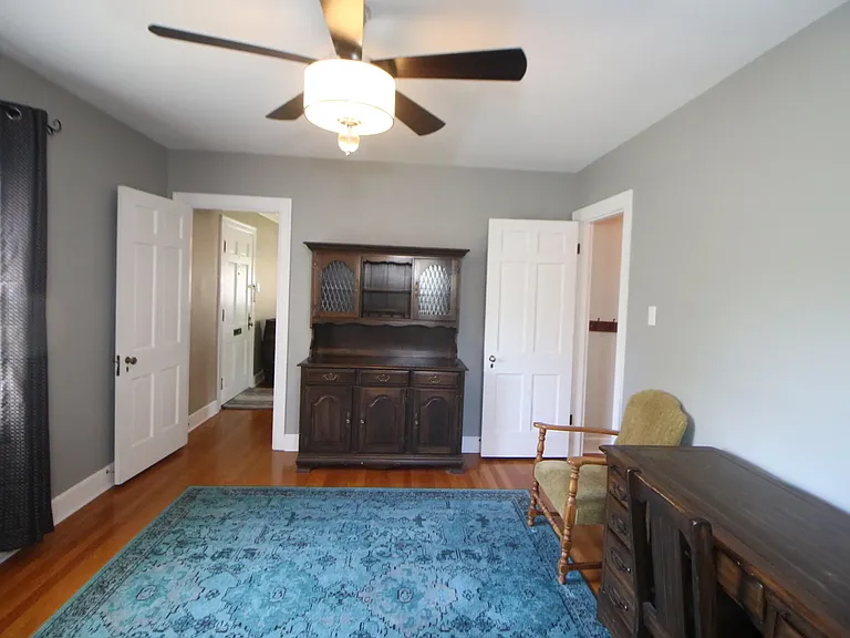 147 Jesselin Dr — Photo 3