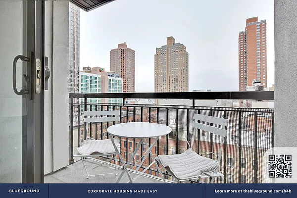 Rented by The Blueground | media 5