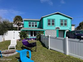 519 Mobile Ave