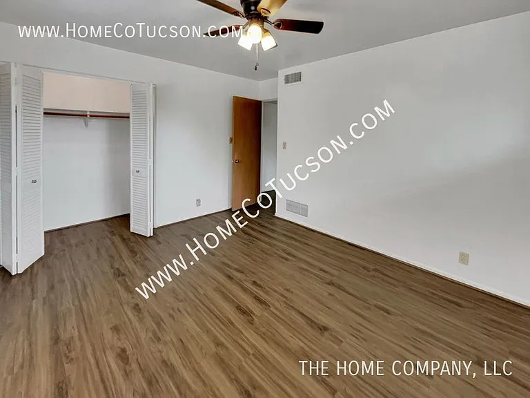 3238 E Hawthorne St — Photo 22