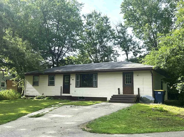 418 E Acorn Dr, Beloit, WI 53511