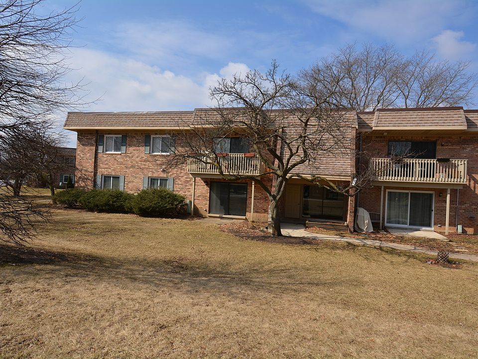 1st image of 6S110 Park Meadow Dr APT 9A