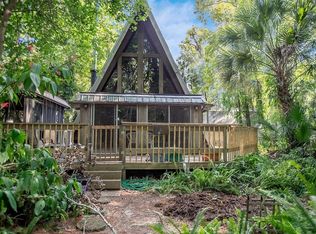 56328 Hazlenut Rd, Astor, FL 32102