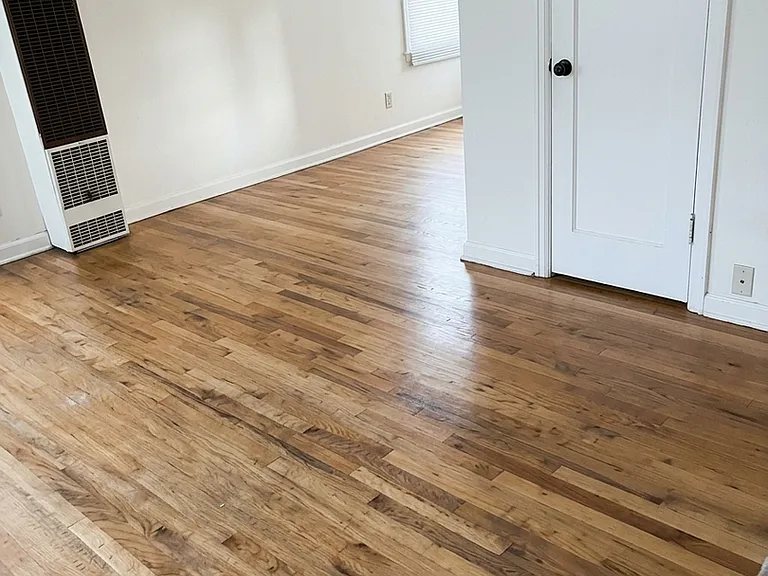 22-38 NE 17th Ave — Photo 5