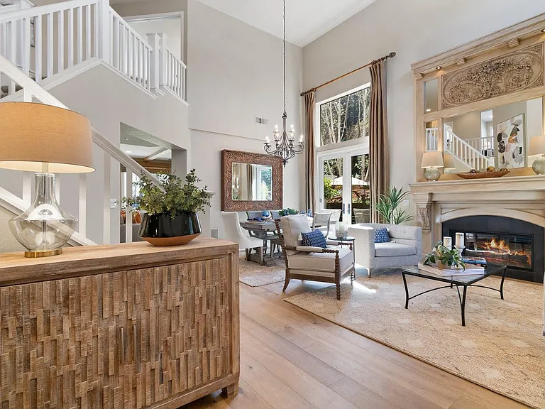 448 Silverwood Dr — Photo 24