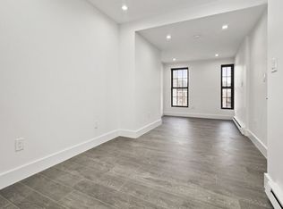 292 Hawthorne St APT 3L, Brooklyn, NY 11225