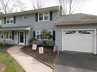 7 Lenape Rd, Flemington, NJ 08822