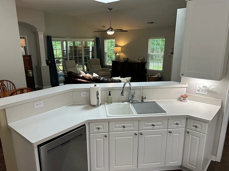 104 Spanish Moss Ct — Photo 8
