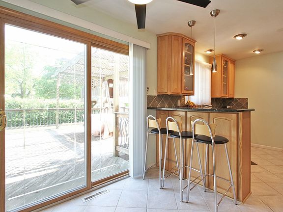Breakfast Room
