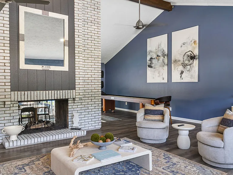 Foote Hills Apartments - Grand Rapids, MI — Photo 16