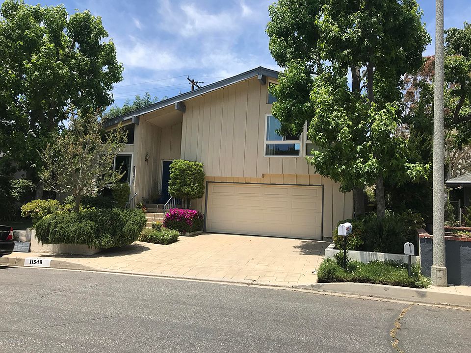 1st image of 11549 Dellmont Dr
