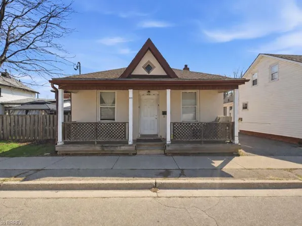 103 Queen St, Brantford, ON N3T 3C1