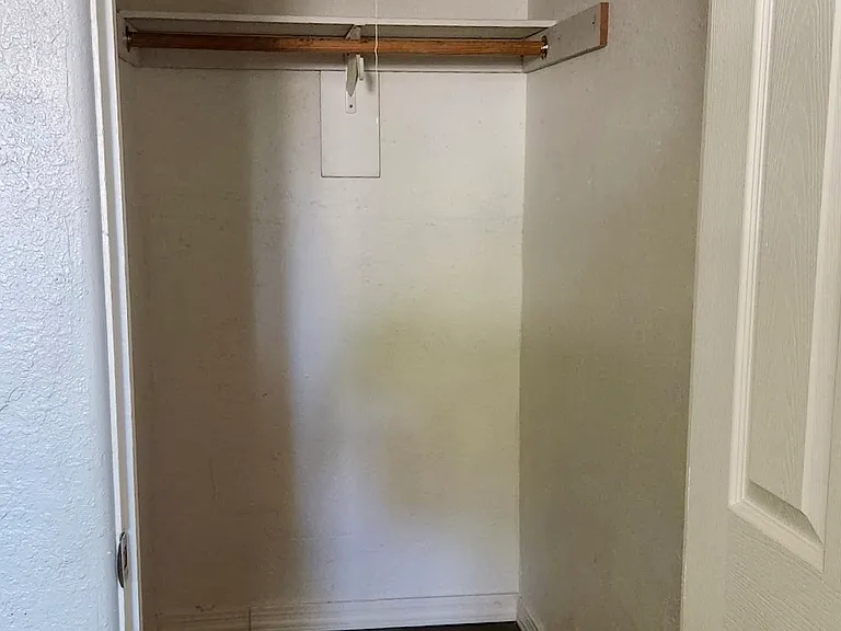 2645 W Morten Ave #2 — Photo 9