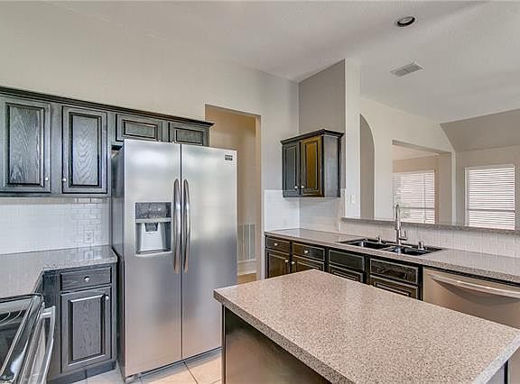 4th image of 11814 Amber Valley Dr