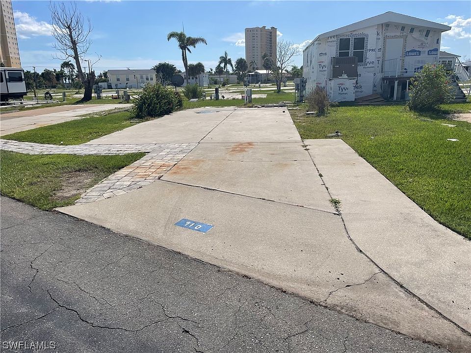 2nd image of 19681 Summerlin Rd #110