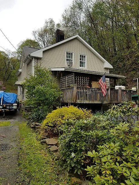 2905 Spring Garden Ave photo 1