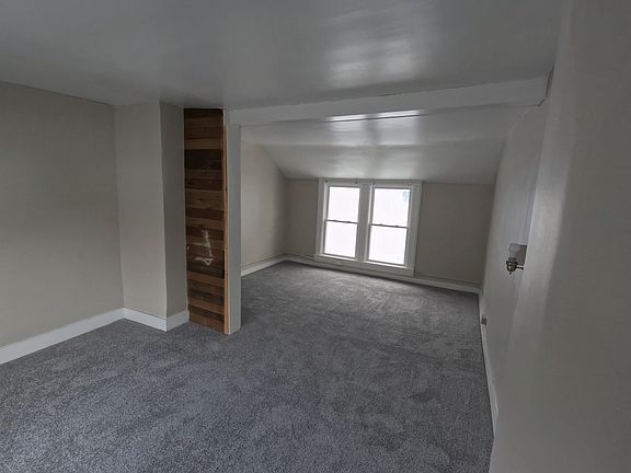 5th image of 1346 W 67th St APT 1