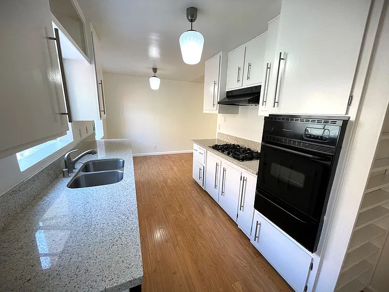 3607 Schaefer St — Photo 20