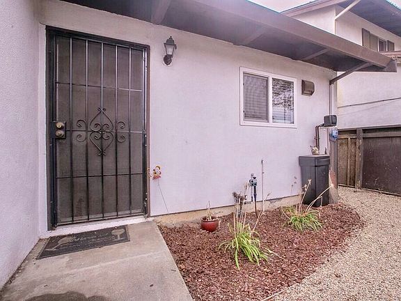 4th image of 2612 El Goya Dr