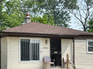 28960 Rosewood St, Inkster, MI 48141
