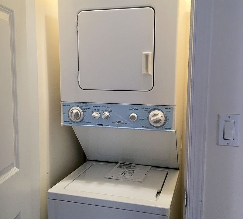 1st image of 7123 162nd St APT 2L