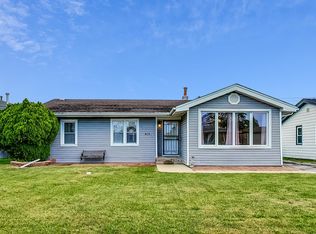 7743 Mulligan Ave, Burbank, IL 60459