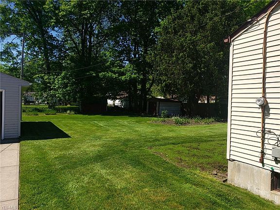 4th image of 38382 Dolores Dr