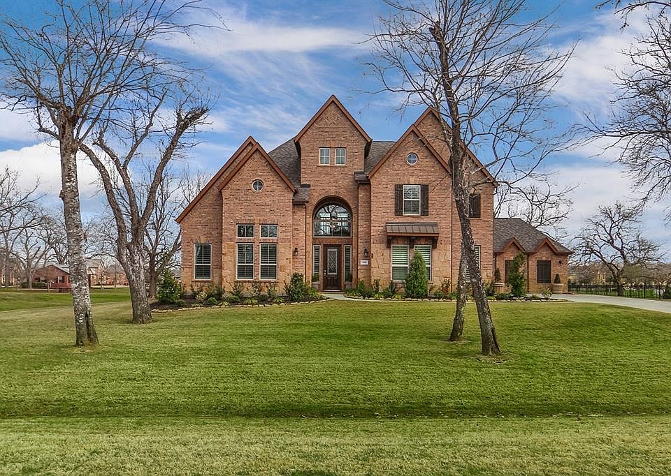 1st image of 3918 Whispering Woods Ln