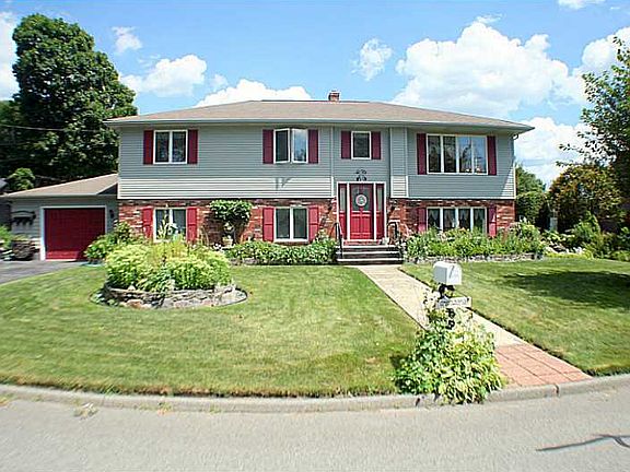 2nd image of 42 Brook Hill Dr