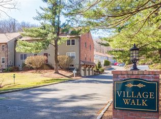 4 Village Walk, Wilton, CT 06897