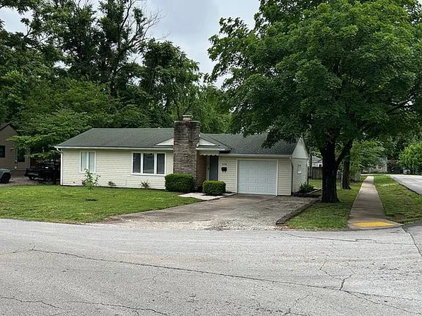 626 W Silsby St, Springfield, MO 65807