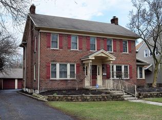 30 Dover Rd, Springfield, OH 45504