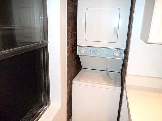 Rented by Sky Management | media 50