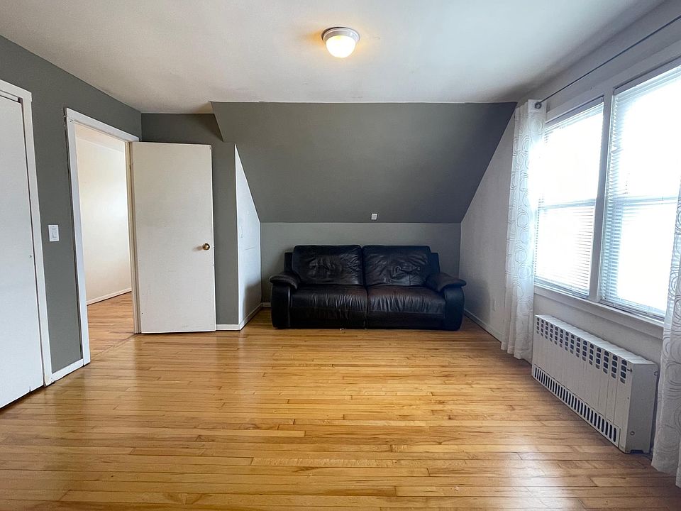 1st image of 3404 5th St