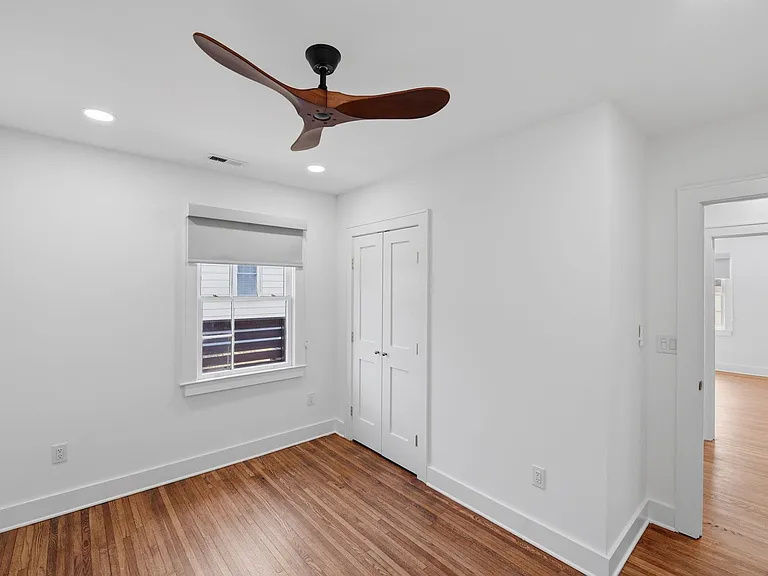 1838 Merriman Ave — Photo 35