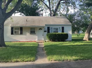 2424 E North St, Decatur, IL 62521