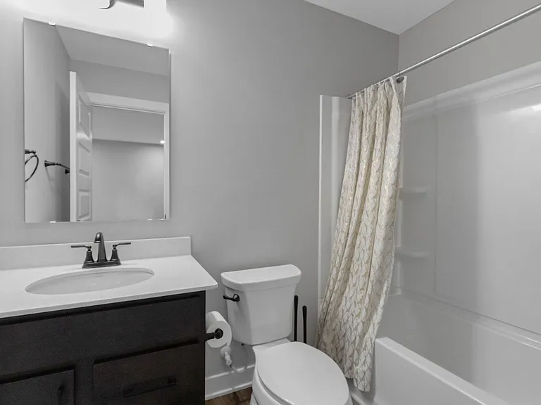 6032 Windsor Dr — Photo 21