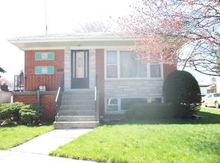 9808 Massasoit Ave, Oak Lawn, IL 60453
