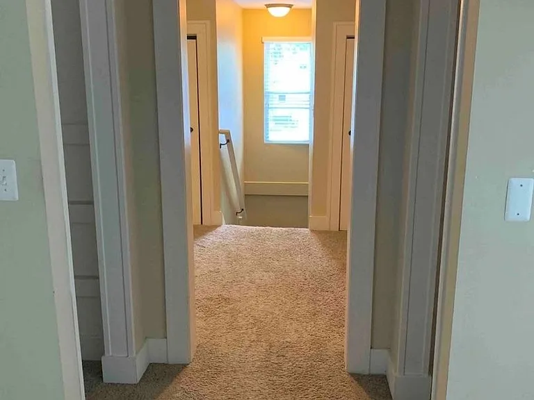 610 Gardenia Ave — Photo 4